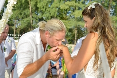Phuket-Beach-Wedding-Ceremony-Package-Alana-Stephen-28