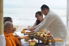 Phuket-Buddhist-Blessing-Package-Dennis-Carmen-08