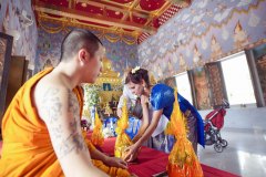krabi-buddhist-blessing-elena-evgeniy_001