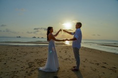 koh-samui-sunset-beach-wedding_13