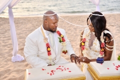 1_Pattaya-Beach-Elephant-Wedding-Package-Grace-Torey-17