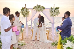 1_Pattaya-Beach-Elephant-Wedding-Package-Grace-Torey-25