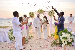 1_Pattaya-Beach-Elephant-Wedding-Package-Grace-Torey-26