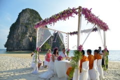 1_Railay-Bay-Thai-Wedding-Ceremony-Package-Monika-Gary-04