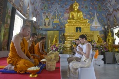 Krabi-Buddhist-Blessing-temple