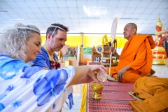 Khaolak-temple-blessing_05
